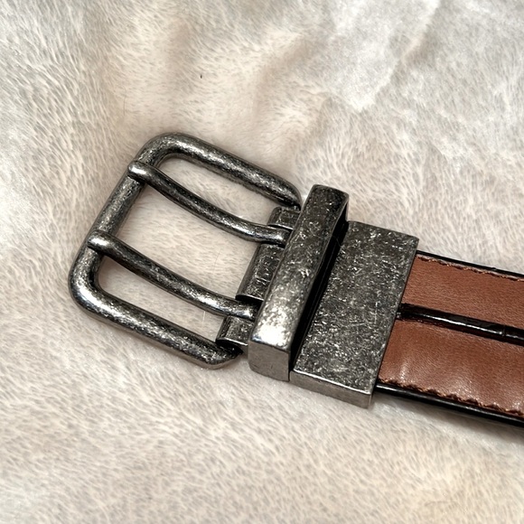 👖 VINTAGE GENUINE BROWN LEATHER SILVER & SILVER RIVETED BELT Women’s 36 - Picture 3 of 10